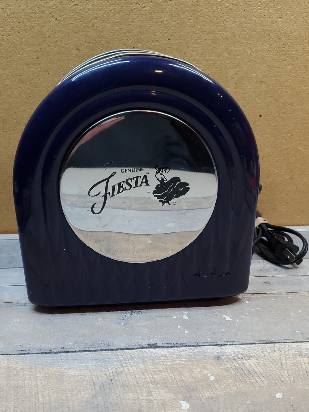 Genuine Fiesta 2-Slice Cobalt Blue Toaster Retro Look Chrome Trim TS-2012